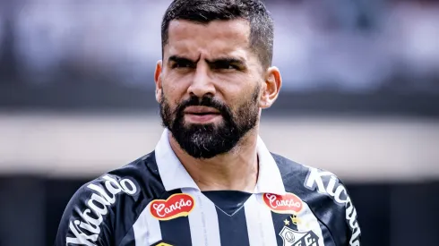 Rincon jogador do Santos durante partida contra o Sao Bernardo no estadio Morumbi pelo campeonato Paulista 2024. Foto: Abner Dourado/AGIF