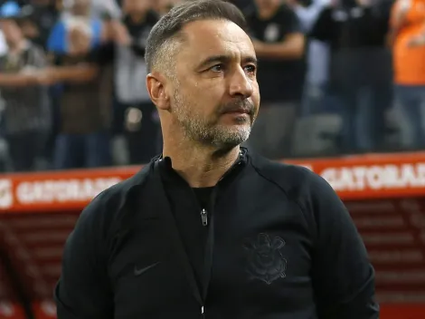 Vítor Pereira detona ídolo do Corinthians e gera revolta na Fiel: "Covarde"