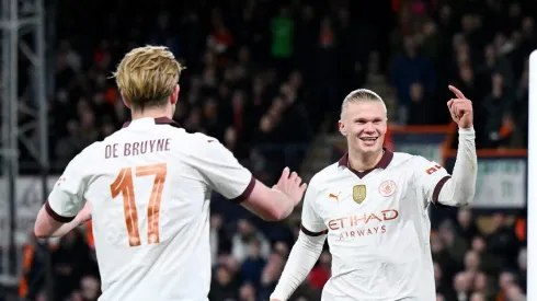 De Bruyne e Haaland dão show no Manchester City. Foto: Shaun Botterill/Getty Images