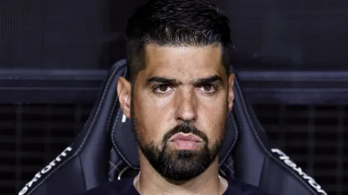 Antonio Oliveira técnico do Corinthians durante partida contra o Ponte Preta no estádio Arena Corinthians pelo campeonato Paulista 2024. Foto: Marcello Zambrana/AGIF