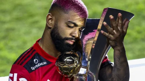 Pesquisa aponta os 16 maiores clubes do futebol brasileiro. (Photo by Buda Mendes/Getty Images)