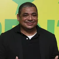 Vampeta deixa Neymar e Ronaldo de lado e elege o melhor jogador que ele já viu em campo: \'É melhor em tudo\'