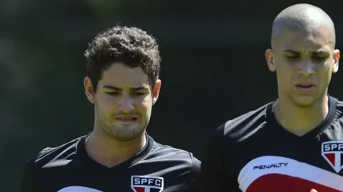 Grêmio tenta acordo de última hora com ex-São Paulo e Seleção Brasileira. Foto: Mauro Horita/AGIF