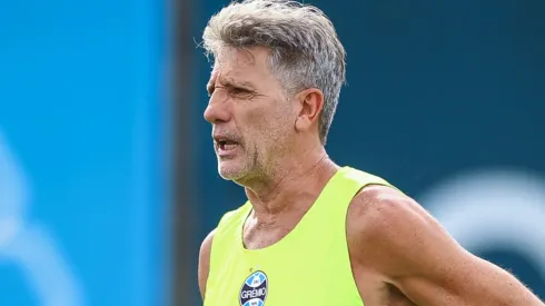 Renato será obrigado a mexer no time titular do Grêmio (Foto: Lucas Uebel / Grêmio / Divulgação)