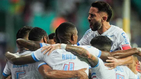 Corinthians vai com tudo para fechar a contratação de titular absoluto do Bahia. Foto: Jhony Pinho/AGIF