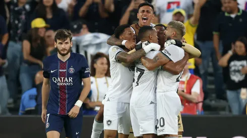 Atualizado: Os times do futebol brasileiro que mais venceram europeus na história. (Photo by Harry How/Getty Images)