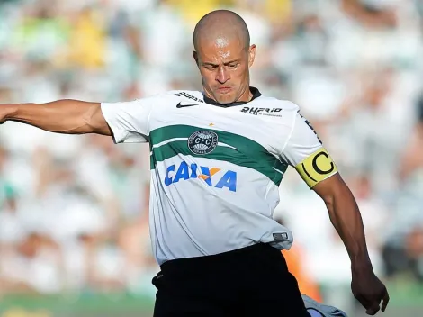 Alex esquece o Cruzeiro de 2003 e elege melhor time que ele jogou no futebol brasileiro