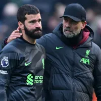 Agente de Alisson abre o jogo sobre futuro do brasileiro com a camisa do Liverpool