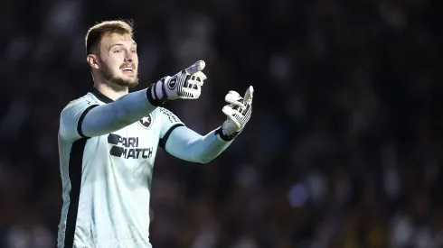 RIO DE JANEIRO, BRAZIL - NOVEMBER 6: Lucas Perri goalkeeper of Botafogo reacts during the match between Vasco da Gama and Botafogo as part of Brasileirao 2023 at Sao Januario Stadium on November 6, 2023 in Rio de Janeiro, Brazil. (Photo by Wagner Meier/Getty Images)