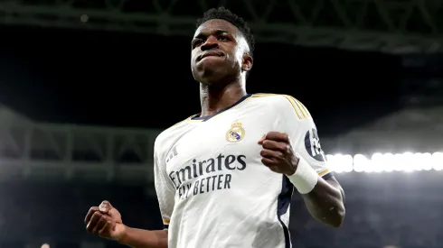 Vini Jr virou alvo de críticas na Espanha (Foto: Gonzalo Arroyo Moreno/Getty Images)