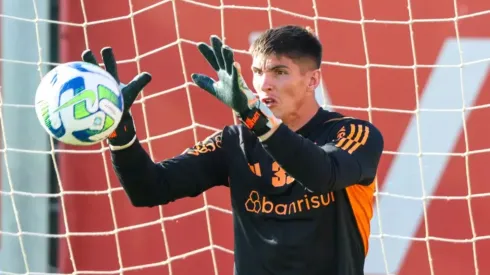 Rochet segue sem prazo para voltar a atuar no Inter (Foto: Ricardo Duarte/Internacional/Divulgação)