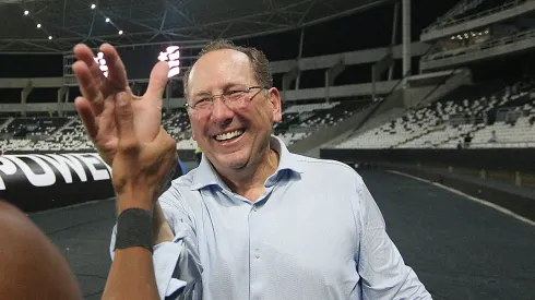 Botafogo está cada vez mais próximo de novo reforço (Foto: Vitor Silva/Botafogo/Divulgação)