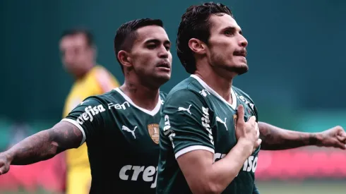 Dudu e Veiga na frente os 10 maiores artilheiros do Palmeiras no século. Foto: Ettore Chiereguini/AGIF