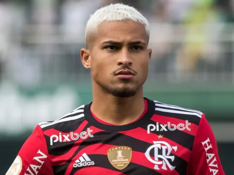 Wolves tem interesse em jogador do Flamengo com influência de João Gomes