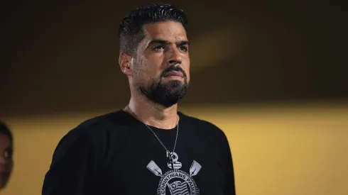 Corinthians António Oliveira recebe sondagem para deixar o Timão de última hora. Foto: Ettore Chiereguini/AGIF