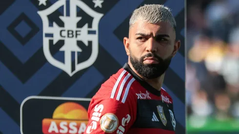 Tem negócio?Torcedores sugerem troca de jogadores entre Flamengo e Palmeiras. Foto: Robson Mafra/AGIF
