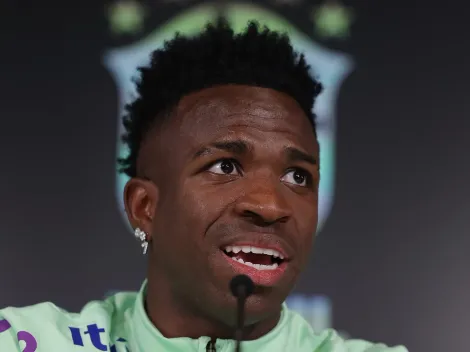 Árbitro recebe OK para tomar 3 atitudes caso Vinícius Júnior seja atacado