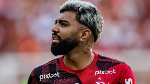 Flamengo ainda não partiu para nenhuma negociação para centroavante mesmo com suspensão de Gabigol. Foto: Thiago Ribeiro/AGIF