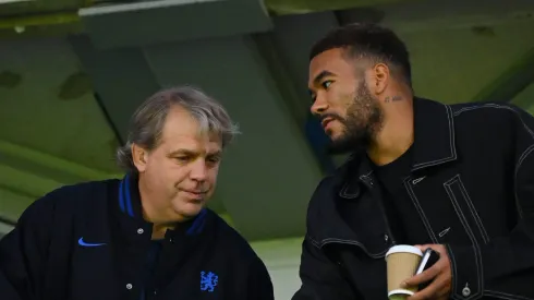 Dono do Chelsea toma decisão no clube. Foto: Clive Mason/Getty Images