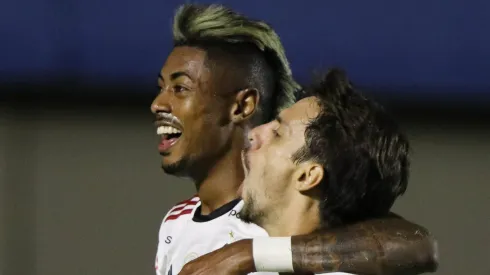 Grêmio recebe sinal positivo e pode anunciar grande ídolo do Flamengo. Foto: Heber Gomes/AGIF