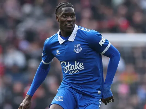 Barcelona ganha forte concorrente pela contratação do jovem Amadou Onana