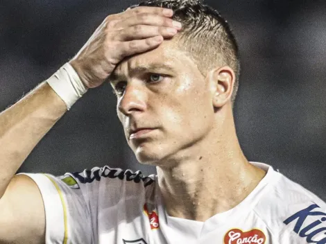 Júlio Furch pode deixar o Santos para vestir as cores de outro clube do Brasileirão