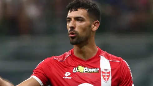 Este fator pode impedir o retorno de Pablo Marí, ex-Flamengo, ao futebol brasileiro. (Photo by Marco uzzani/Getty Images)