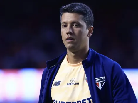 Carpini foi demitido? São Paulo surpreende e faz oferta para fechar com novo treinador