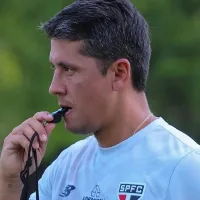 Presidente do São Paulo, Casares aparece e define futuro de Thiago Carpini