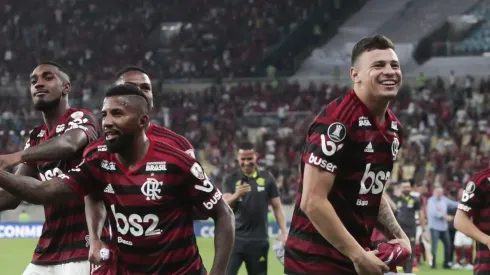 Vasco quer jogador que passou pelo arquirrival. Foto: Bruna Prado/Getty Images