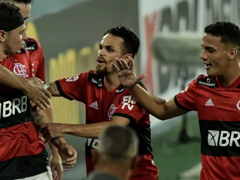 Vasco acerta a contratação de jogador multicampeão no Flamengo