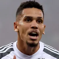 Paulinho pode deixar o Atlético Mineiro para vestir vermelho em venda de R$ 109 milhões