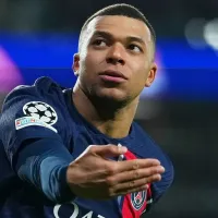 Mbappé pula de alegria com dois gols, PSG vence e massacra Barcelona; adversário é definido
