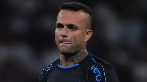 Ídolo do Grêmio, Luan recebe proposta para jogar em rival do Corinthians. Foto: Ettore Chiereguini/AGIF