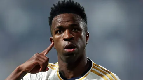 Real Madrid Time inglês decide fazer oferta para contratar Vinicius Júnior (Photo by Yasser Bakhsh/Getty Images)