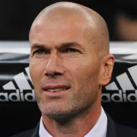 Zidane surpreende e encaminha acordo para comandar rival do Real Madrid