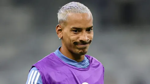 Matheus Pereira em ação pela Raposa. Foto: Gilson Lobo/AGIF