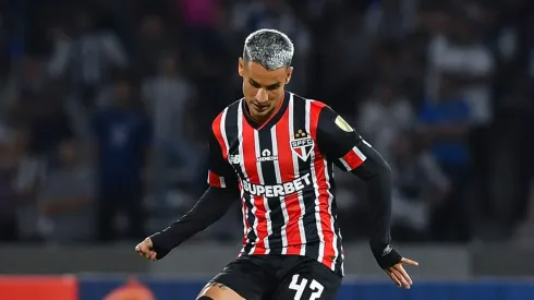 Melhor que James: O início avassalador de Ferreirinha no São Paulo. (Photo by Hernan Cortez/Getty Images)