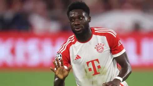 Davies quer jogar no Real Madrid, mas clube dá um passo atrás e foca em outro jogador. (Photo by Alex Grimm/Getty Images)