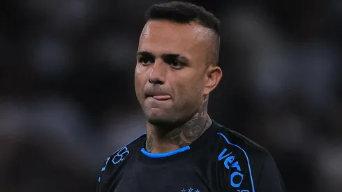 Multicampeão no Grêmio, Luan entra na mira de mais um clube brasileiro. Foto: Ettore Chiereguini/AGIF