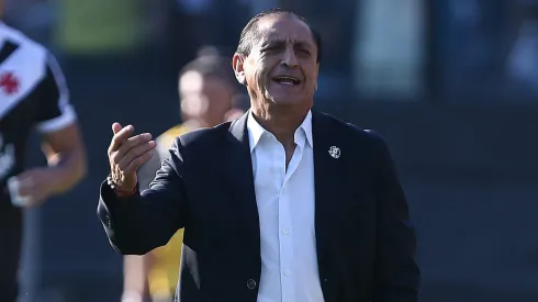 Ramon Diaz coach of Vasco da Gama  (Photo by Wagner Meier/Getty Images)