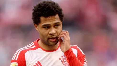 Gnabry foi reserva na 1ª partida e entrou no 2º tempo (Foto: Alexander Hassenstein/Getty Images)