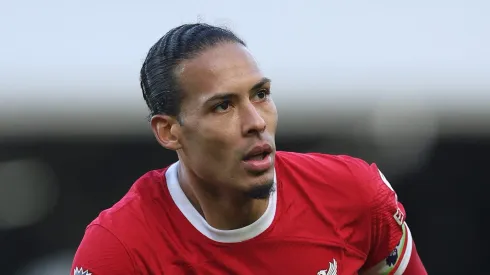 Gigante europeu faz contato para tirar Virgil van Dijk do Liverpool. (Photo by Julian Finney/Getty Images)