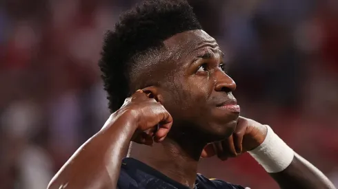 Vinicius Júnior mostrou o motivo de ser o melhor jogador do Real Madrid (Photo by Alex Pantling/Getty Images)