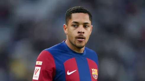 Relação do brasileiro com Xavi não é nada boa (Foto: David Ramos/Getty Images)