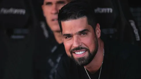 António Oliveira, técnico do Corinthians comentou quem pode ser reforço no próximo jogo. Foto: Ettore Chiereguini/AGIF