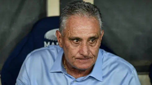 Tite pede desculpas a Igor jesus no flamengo. Foto: Thiago Ribeiro/AGIF