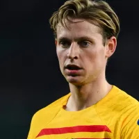 Xavi dá aval, e Barcelona se aproxima de vender De Jong para contratar craque do Man City