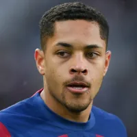 Clube brasileiro quer fechar empréstimo de Vitor Roque junto ao Barcelona