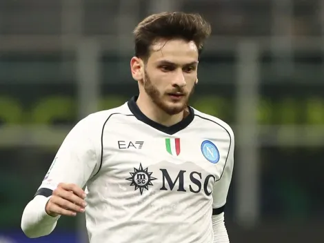 Khvicha Kvaratskhelia pode deixar o Napoli por quantia milionária